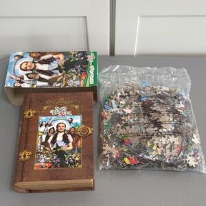 Wizard of Oz Masterpiece Puzzle in book box 1000 pieces  NIB
